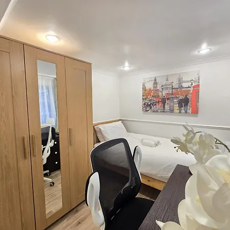 Marylebone Grendon *