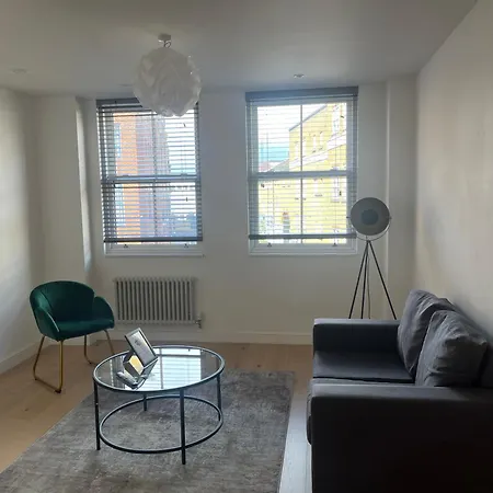 Access Brick Lane Apartment