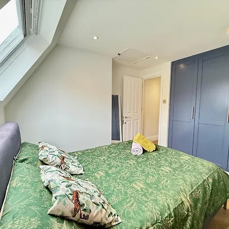 Central, Modern, Westfield, Close To Tube Station Apartmán *