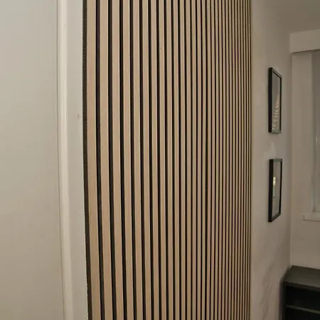 Stunning 4 Bedroom In Swiss Sleeps 10 Apartment