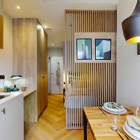 Smart In Sloane Square Apartment *