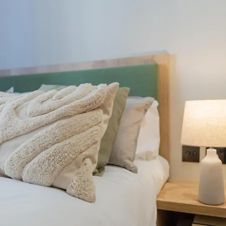 Smart In Sloane Square Apartment *