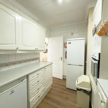 Apartment Cozy - Minutes Walk To Oxford Street