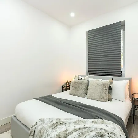 Apartment Flat Near By Kensington Olympia Exhibition-2 Bedroom London