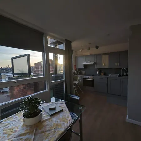 Pimlico Flat With Views Of Zone 1