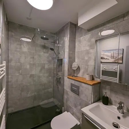 Panoramic View Two-bedroom Flat Apartment London