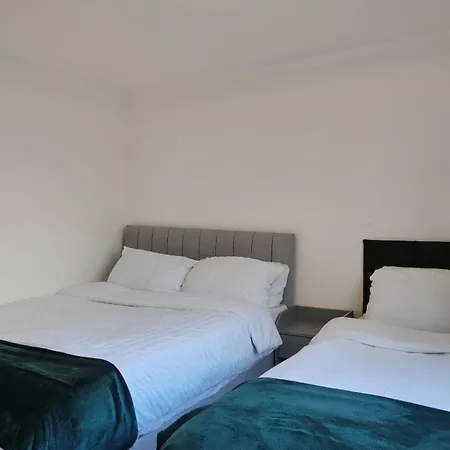 Apartment Domasi Flat In New Cross *