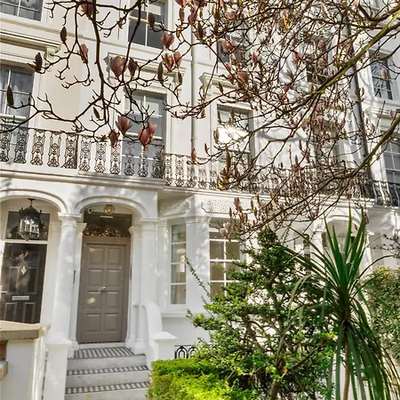 Grove Heights Notting Hill London
