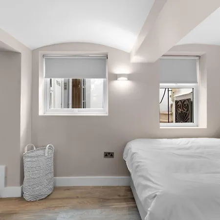 Apartment Grove Heights Notting Hill London