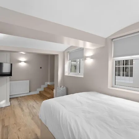 Apartment Grove Heights Notting Hill London
