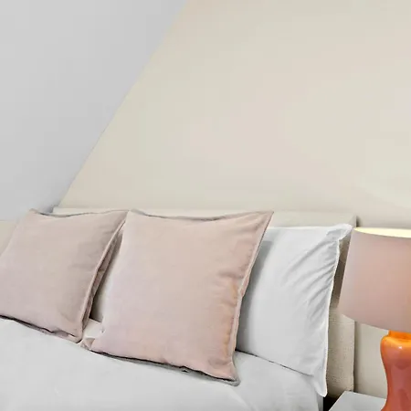 Grove Heights Notting Hill * London