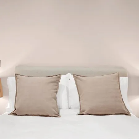 Grove Heights Notting Hill Apartment London
