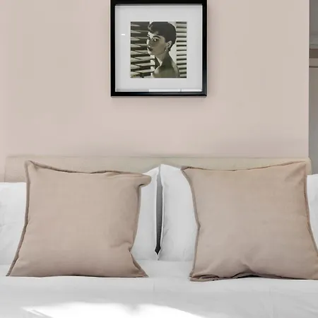 Grove Heights Notting Hill Apartment London