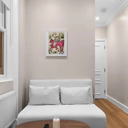 Grove Heights Notting Hill *