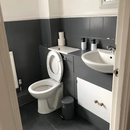 Holiday home Amazing 3 Bed House In New Cross London