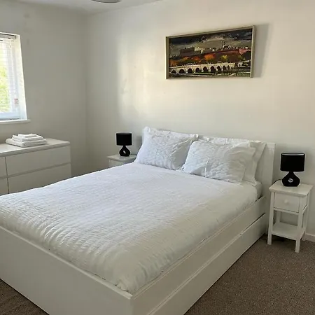 Amazing 3 Bed House In New Cross *
