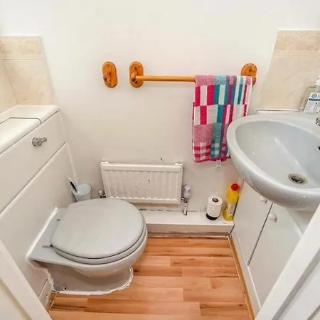 Amazing 3 Bed House In New Cross London