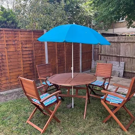 Amazing 3 Bed House In New Cross