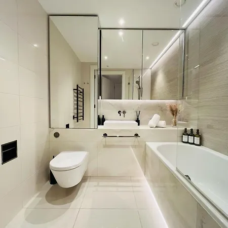 Apartment Stylish White Flat - Steps To Tube Westfield & Portobello London