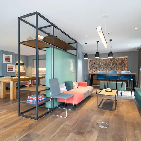 Apartamento Montana - Modern Comfort & Prime Location Londres