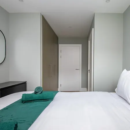 Apartamento Montana - Modern Comfort & Prime Location *
