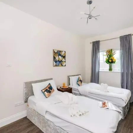 Grand 2 Bed In London Appartement