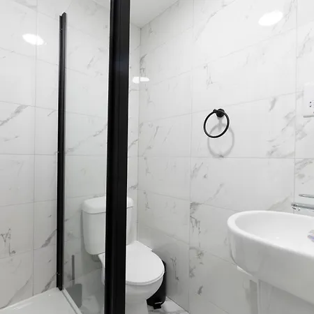 Marina Hotel 3*