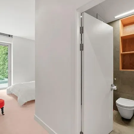 Baker St, Luxury 2 Bed And 2 Bath - Apartment *