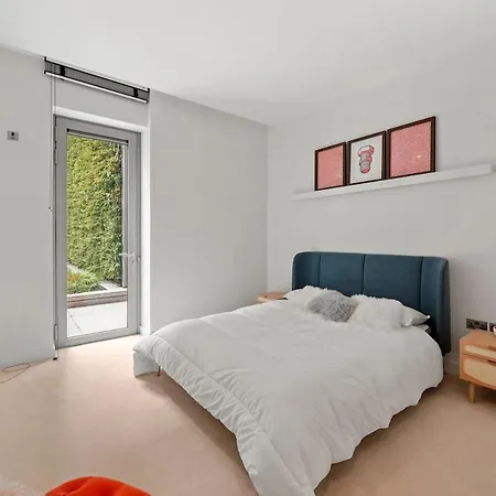 Baker St, Luxury 2 Bed And 2 Bath - London