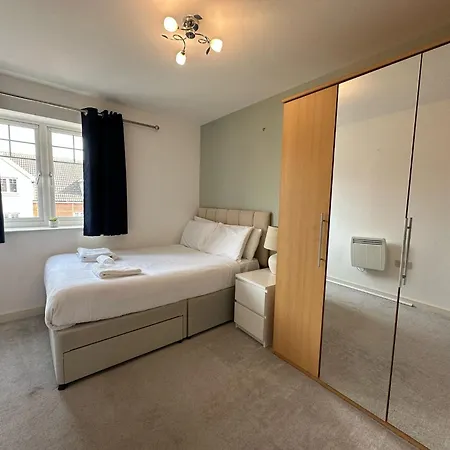 Thames Luxe Living