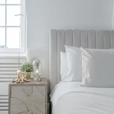 Stylish Knightsbridge Penthouse Next To Harrods *