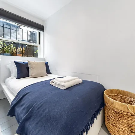 Holiday home Cosy Two Bedroom Luxury Living - Hideaway Paddington & Westminster London