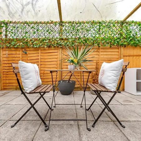 Holiday home Cosy Two Bedroom Luxury Living - Hideaway Paddington & Westminster *