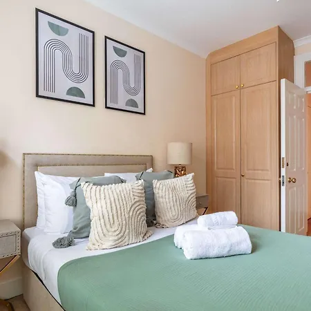 Bnbnova - Heart Of Mayfair - 3br - Bond St * London
