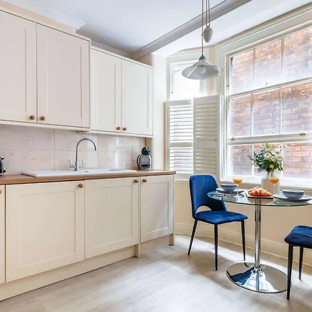 Bnbnova - Heart Of Mayfair - 3br - Bond St * London