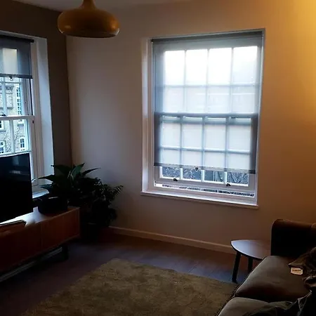 Spacious One Bedroom Flat Zone 1 * London