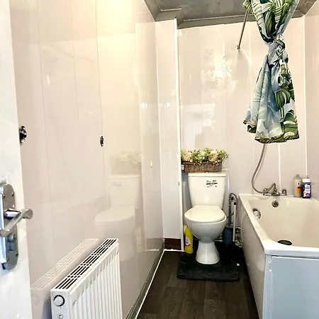 Apartment Spacious 4- Bedroom Flat! Kings Cross, St Pancras
