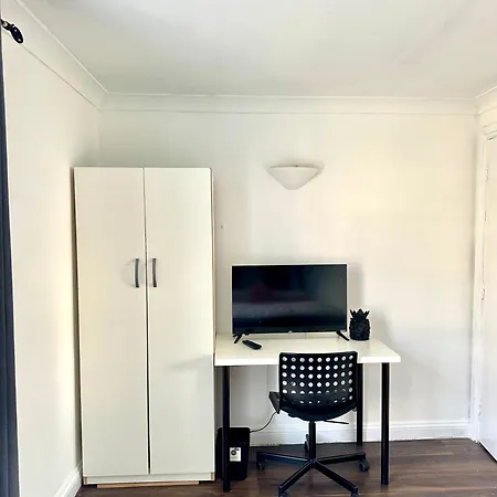Apartment Spacious 4- Bedroom Flat! Kings Cross, St Pancras