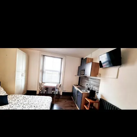 Flat In Vauxhall Zone 1 London
