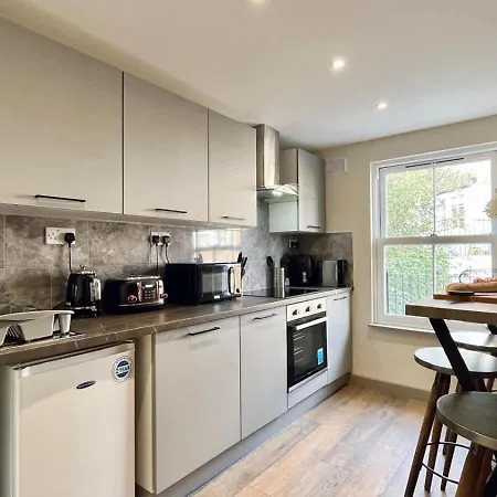 Fast Wifi Netflix Battersea Wd Smart Tv * Londra