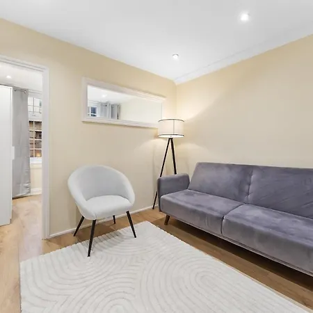 Cosy One Bedroom - Bridge