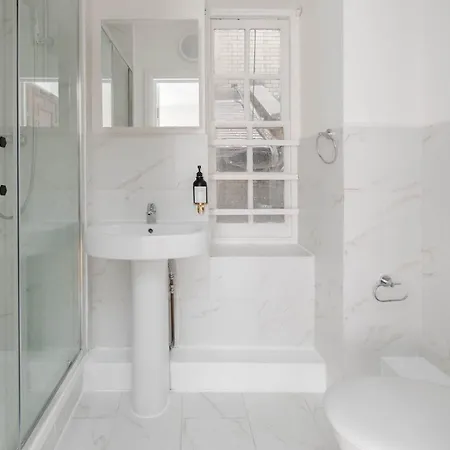 Elegant Mayfair *