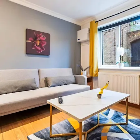Exquisite 1br - Free Parking Only 5-mins Walk To Clapham Junction Station Apartment London