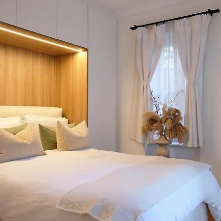 Lux & Stylish 2-bed Flat In West Kensington Apartment *