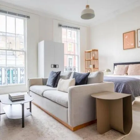 Designed Apartment, Paddington *