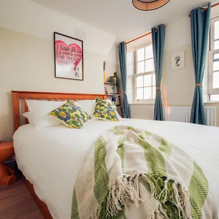 Stylish 1 Bedroom In The Heart Of Angel * London