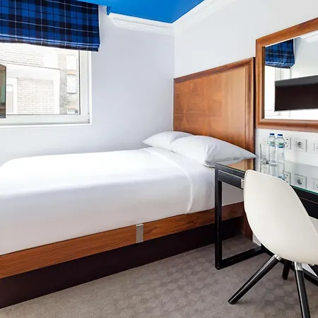 Radisson Blu Hotel, Tottenham Court Road - Formerly Kenilworth Hotel