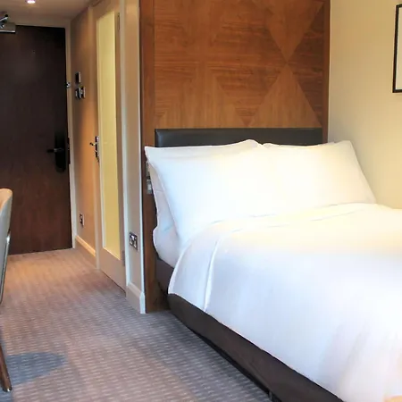 Radisson Blu Hotel, Tottenham Court Road - Formerly Kenilworth Hotel