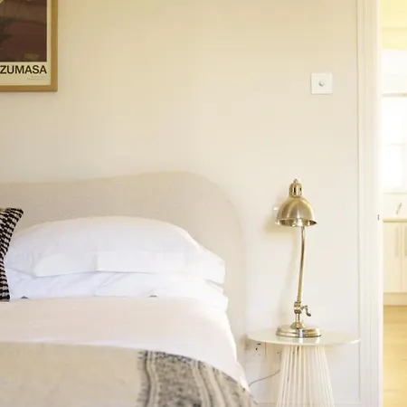 Europa House Aparthotel 4*