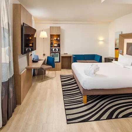 Novotel Blackfriars 4*